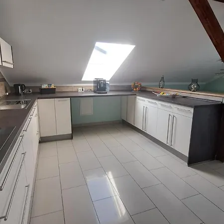 Köck 110qm Apartman *
